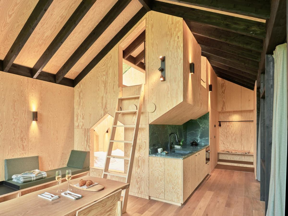 Hutstuf The Beaver & Private Outdoor Spa لاروش ان اردين المظهر الخارجي الصورة